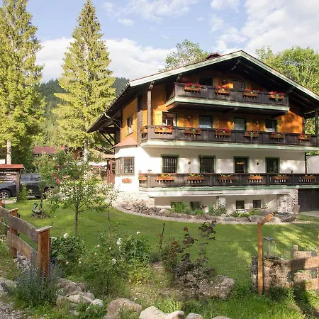 Haus Wildbach 3*